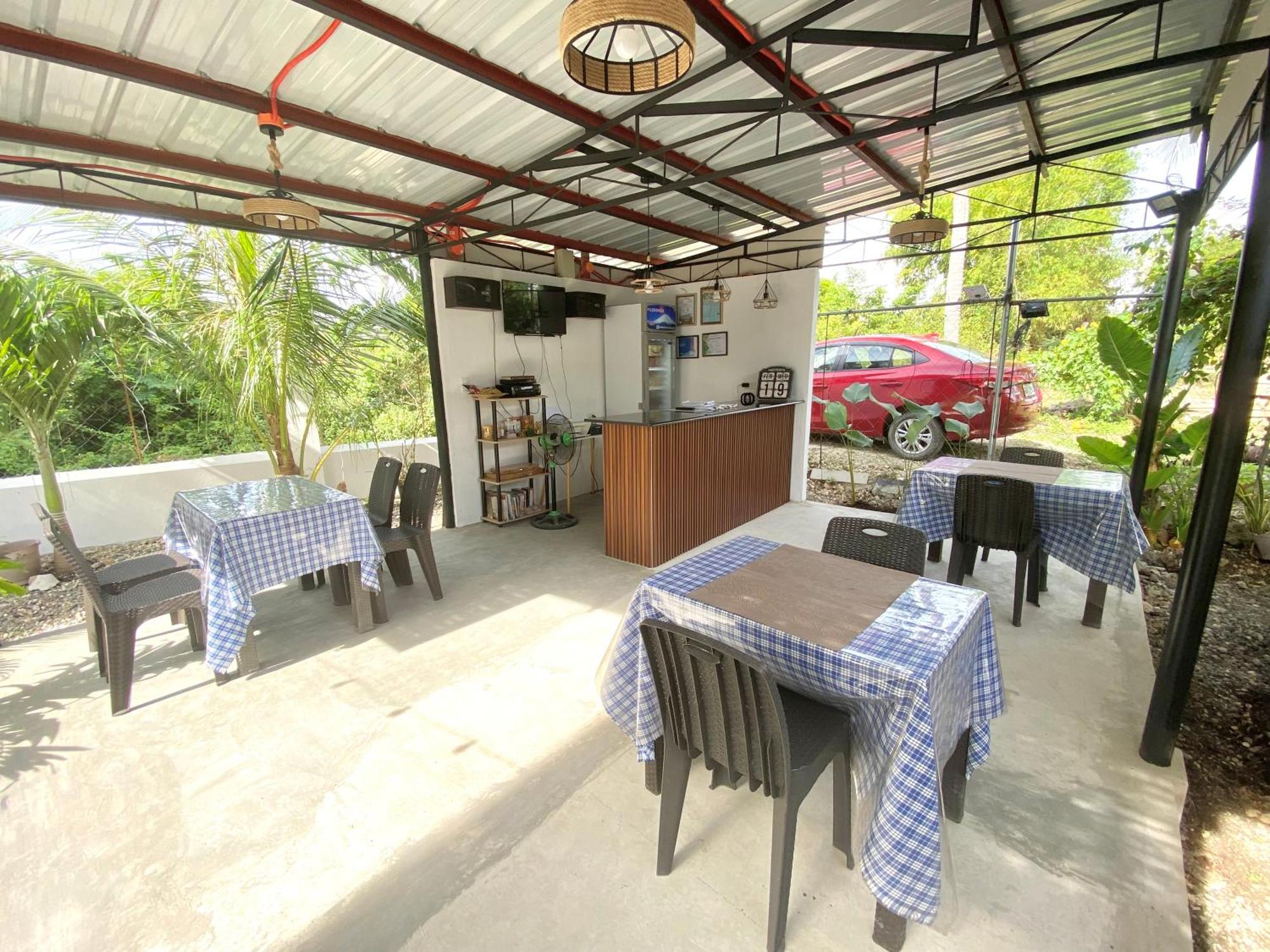 Coconut Inn Moalboal Exteriér fotografie